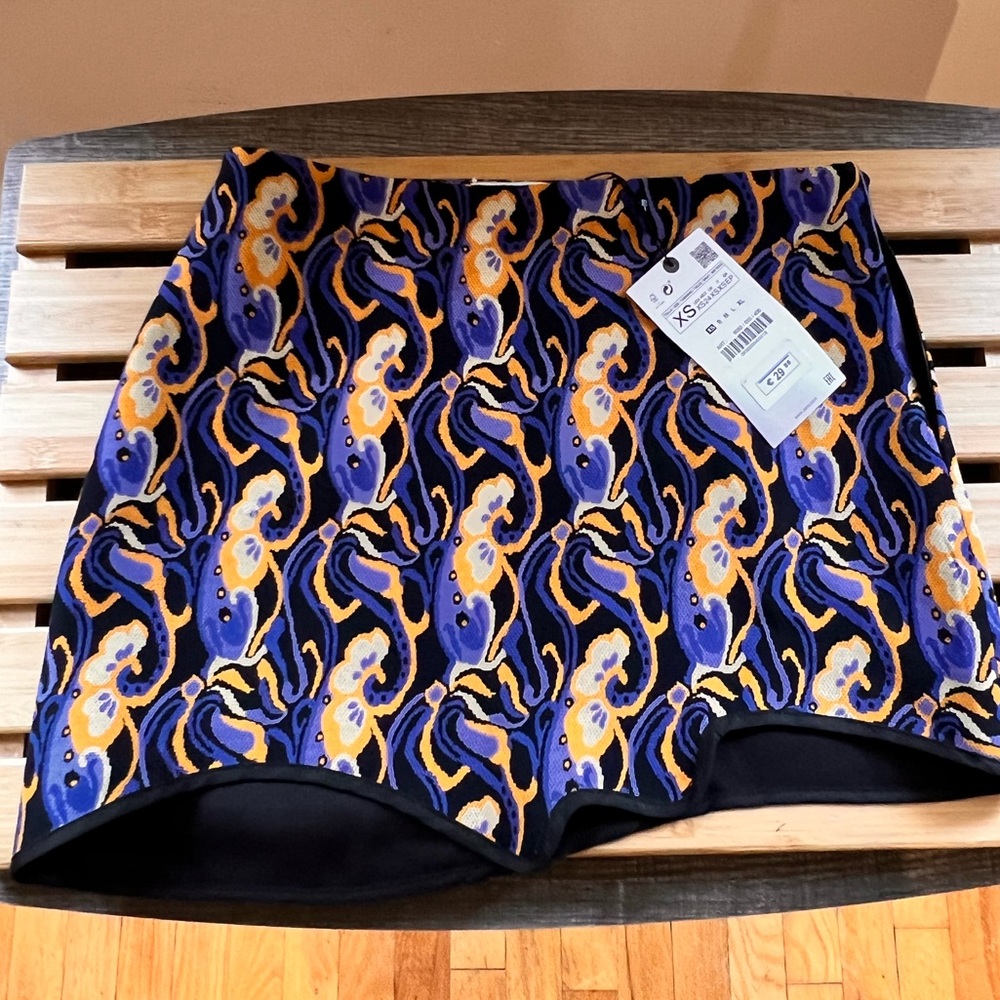ZARA STYLISH MINI SKIRT